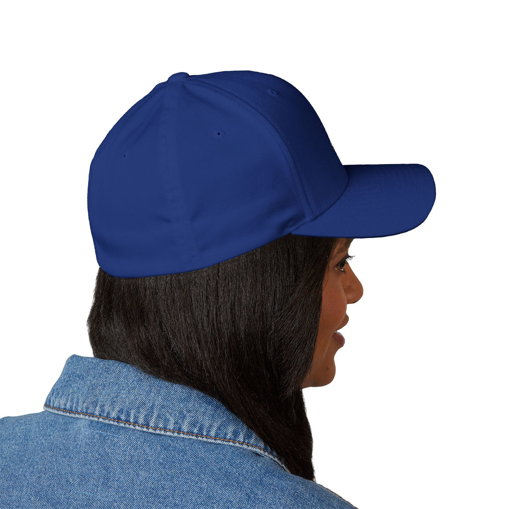 MAMA HAND CAP — Structured Closed-Back Hat